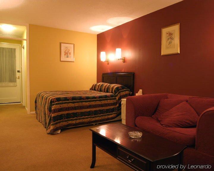 Hurtwood Hotel Peaslake Ruang foto