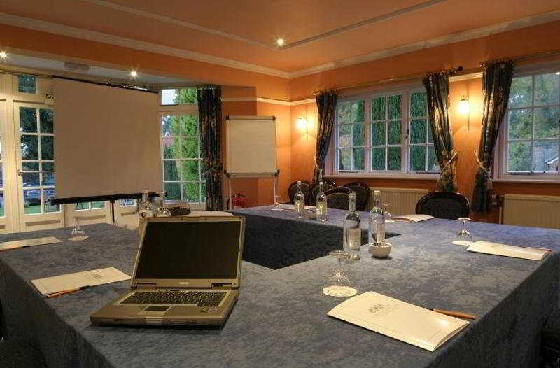 Hurtwood Hotel Peaslake Fasilitas foto